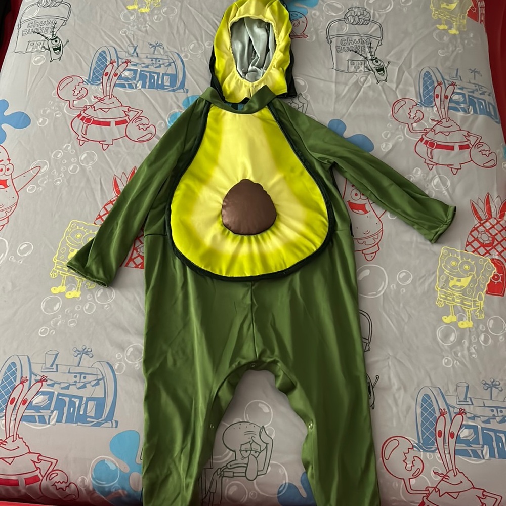 Baby Avocado Halloween Costume Size 18-24 Months
